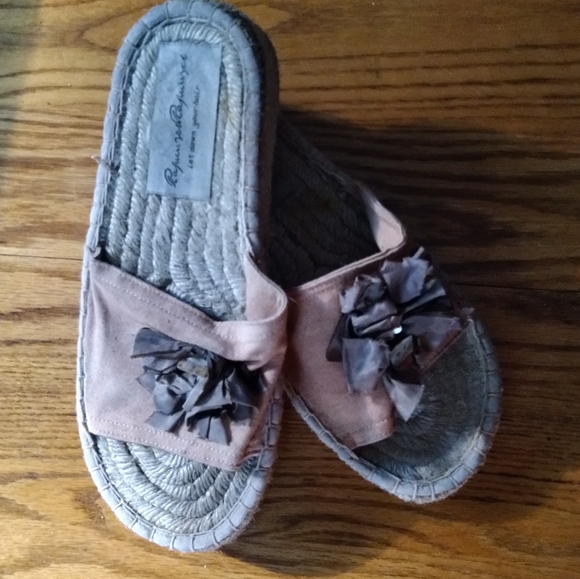 Rapunzel Rapunzel | Slip-On Sandals - Picture 5 of 12